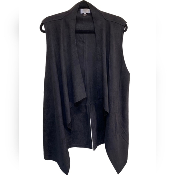 Mudpie Isabelle Suede Vest - Picture 5 of 8